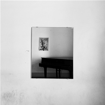 Lena Muir / Profil Horizontal - Untitled - Eye For An Eye Lena Muir / Profil Horizontal - Untitled - Eye For An Eye