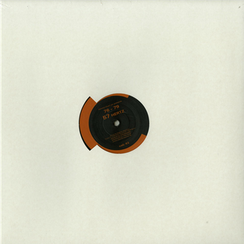 Tommy Vicari Jnr Presents 76 - 79 57 HERTZ - Cabinet Records Tommy Vicari Jnr Presents 76 - 79 57 HERTZ - Cabinet Records