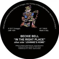 Beckie Bell - In The Right Place - Omaggio Beckie Bell - In The Right Place - Omaggio