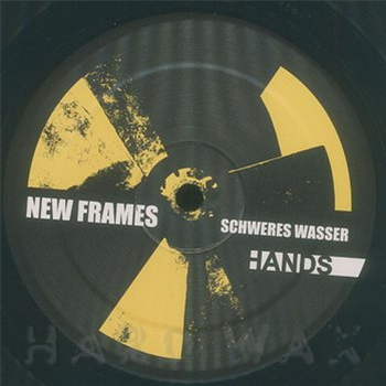 New Frames - Schweres Wasser - Hands