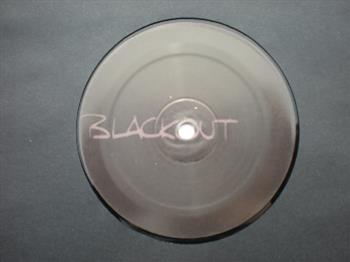 2562 (AMS) - BLACKOUT001