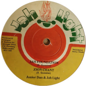 Junior Dan & Jah Light - JAH LIGHT