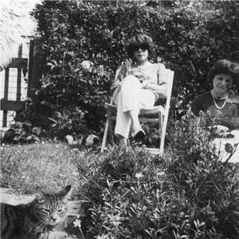 Natasha Pirard - Fernande, Cecile - DEEWEE