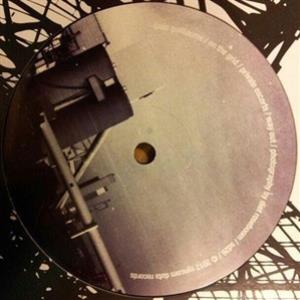 Louis Guilliaume - On The Grid - Syncom Data Records Louis Guilliaume - On The Grid - Syncom Data Records