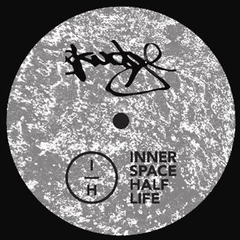Innerspace Halflife - 100 Light Years Of Acid EP - Skudge Records