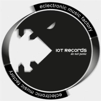 Si Begg - Iot Records