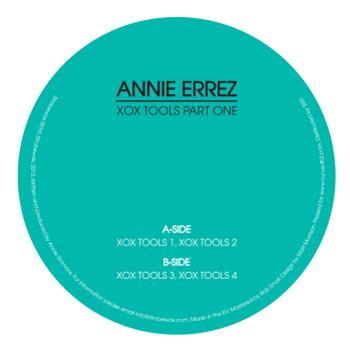 Annie Errez - X0X Tools Part One - Strobewax